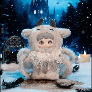 MayMei Winter Weirdness Snow Moth New